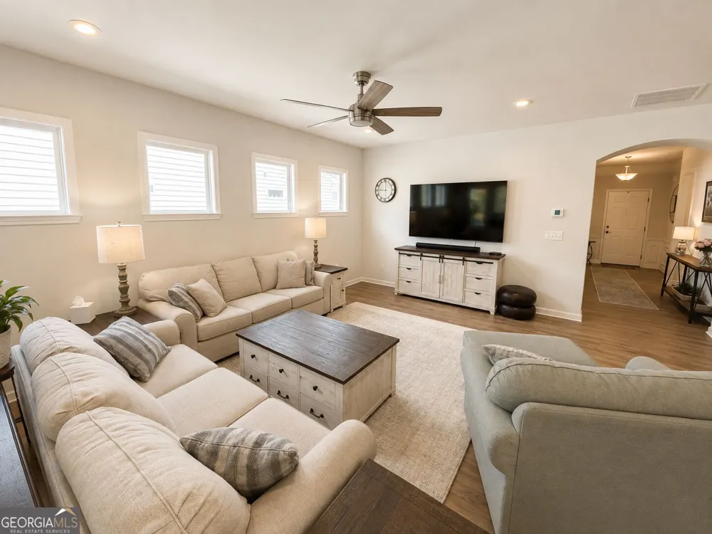 229 Nuttall DR Griffin, GA 30223