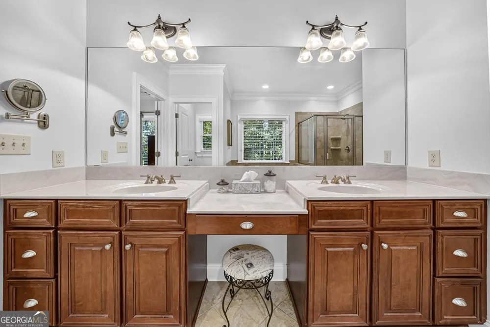 126 Morgan DR LaGrange, GA 30240