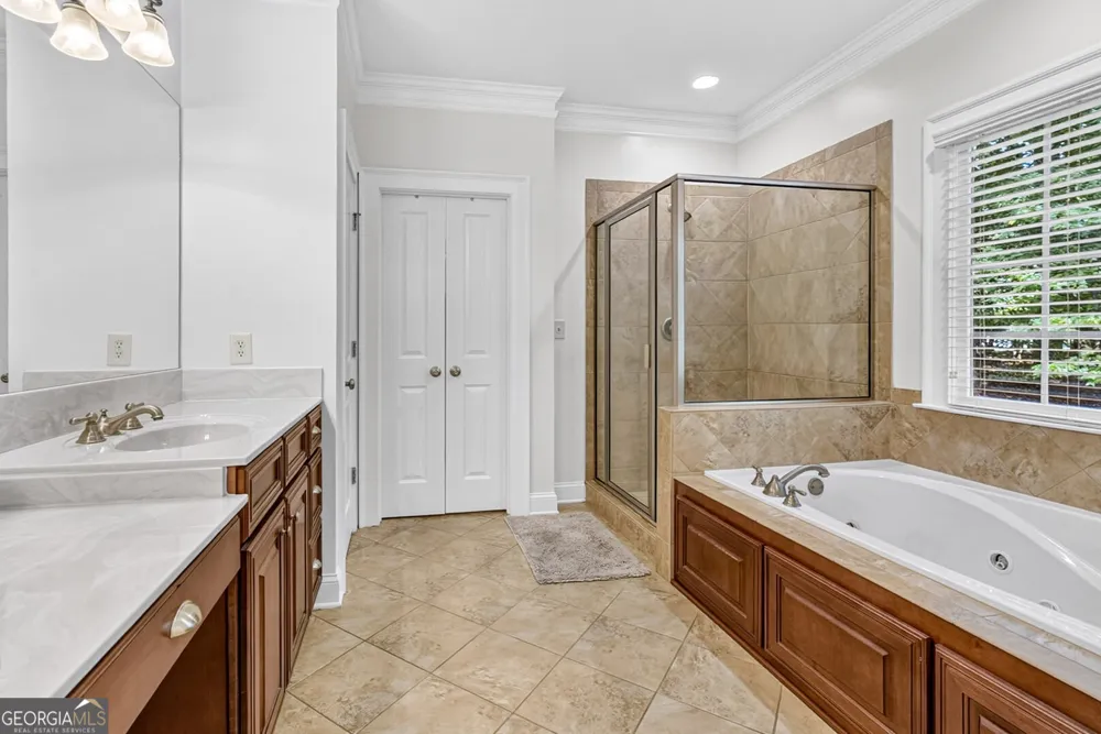 126 Morgan DR LaGrange, GA 30240