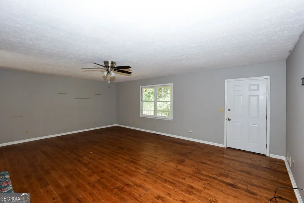 2186 Ewing Chapel RD Dacula, GA 30019