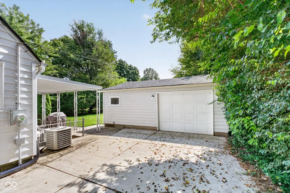 2121 E 71st Street Indianapolis, IN 46220