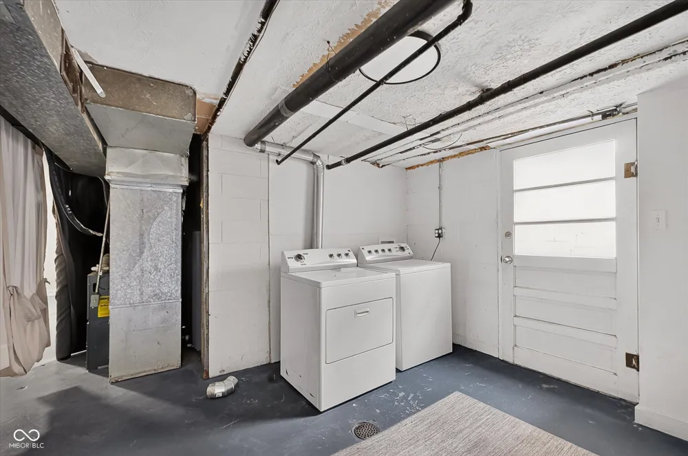 2121 E 71st Street Indianapolis, IN 46220