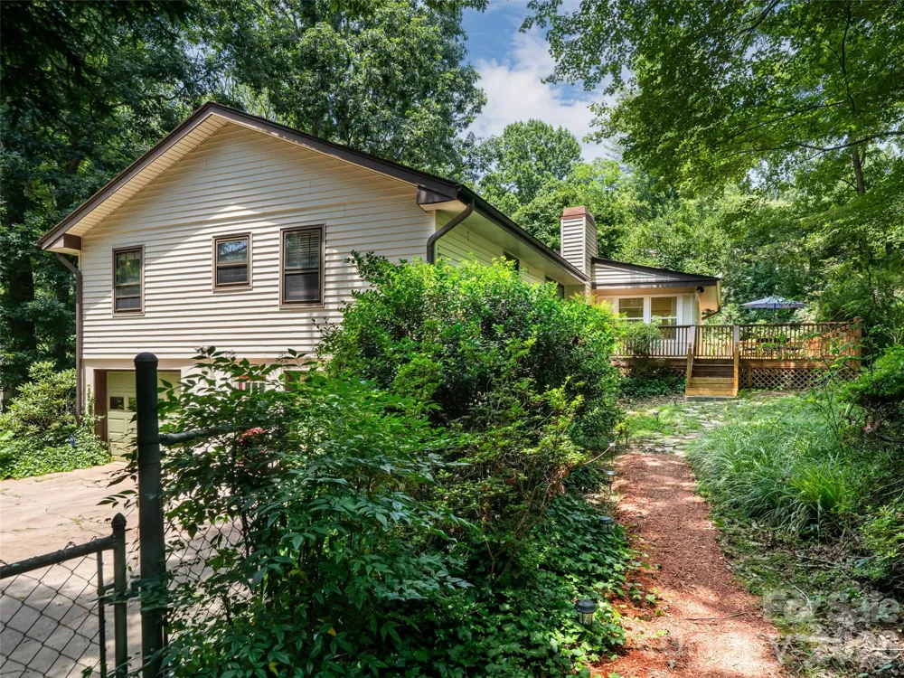 14 Forest Ridge Drive Arden, NC 28704