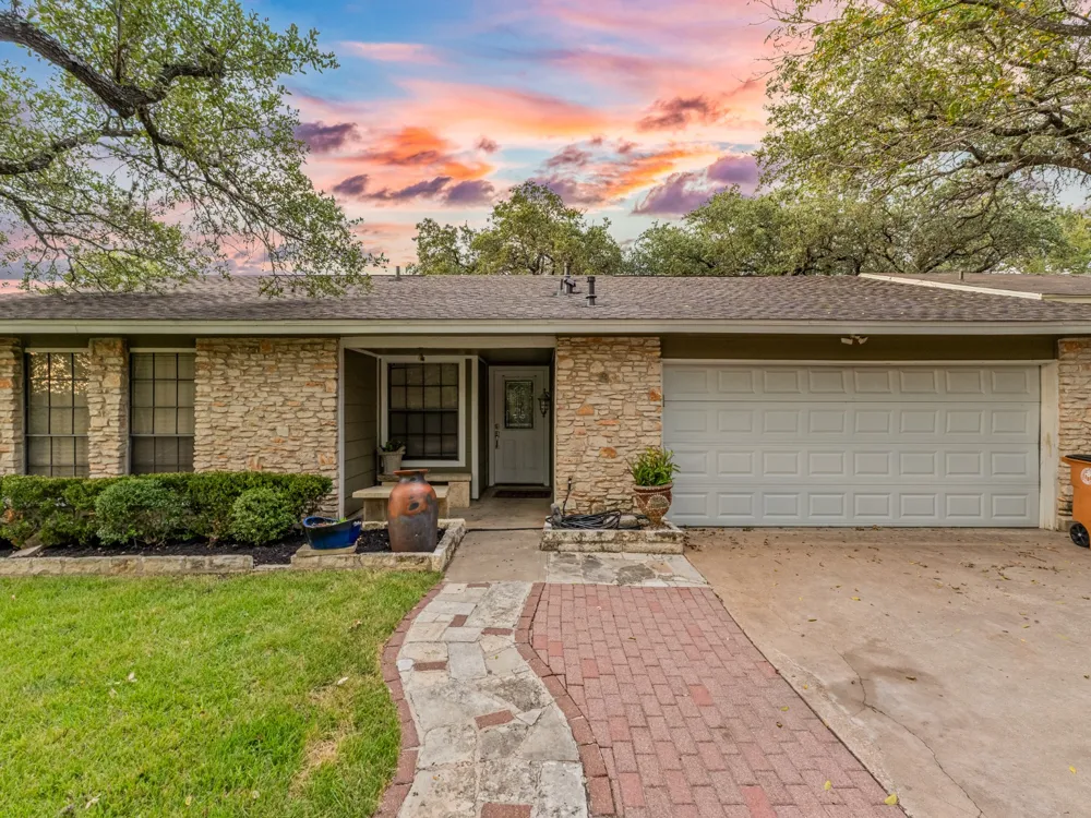404 MULBERRY DRIVE Austin, TX 78745