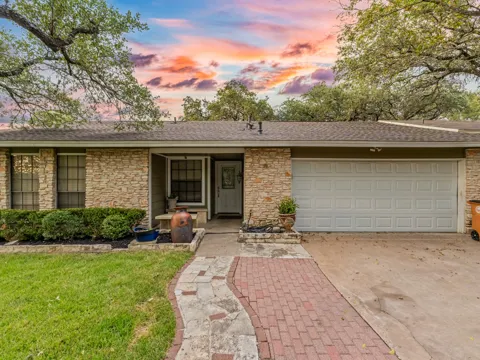 404 MULBERRY DRIVE