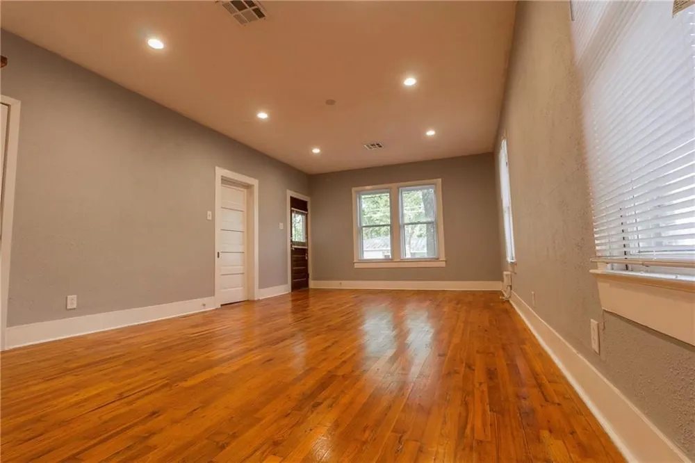 4517 Avenue F Austin, TX 78751