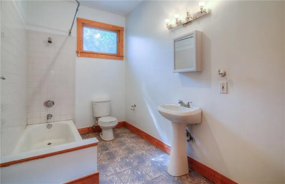 4517 Avenue F Austin, TX 78751