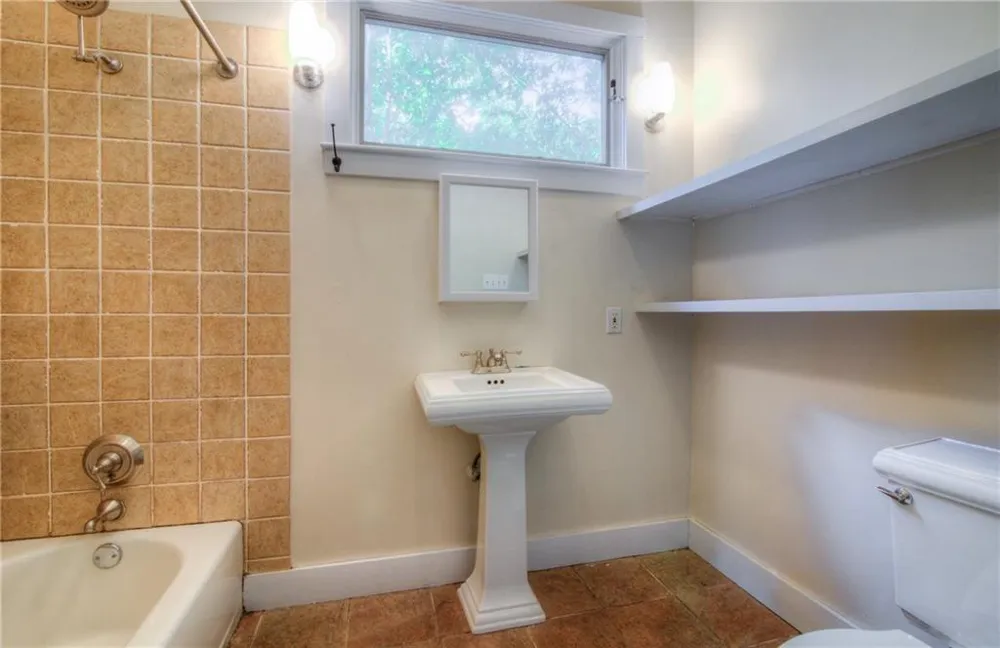 4517 Avenue F Austin, TX 78751
