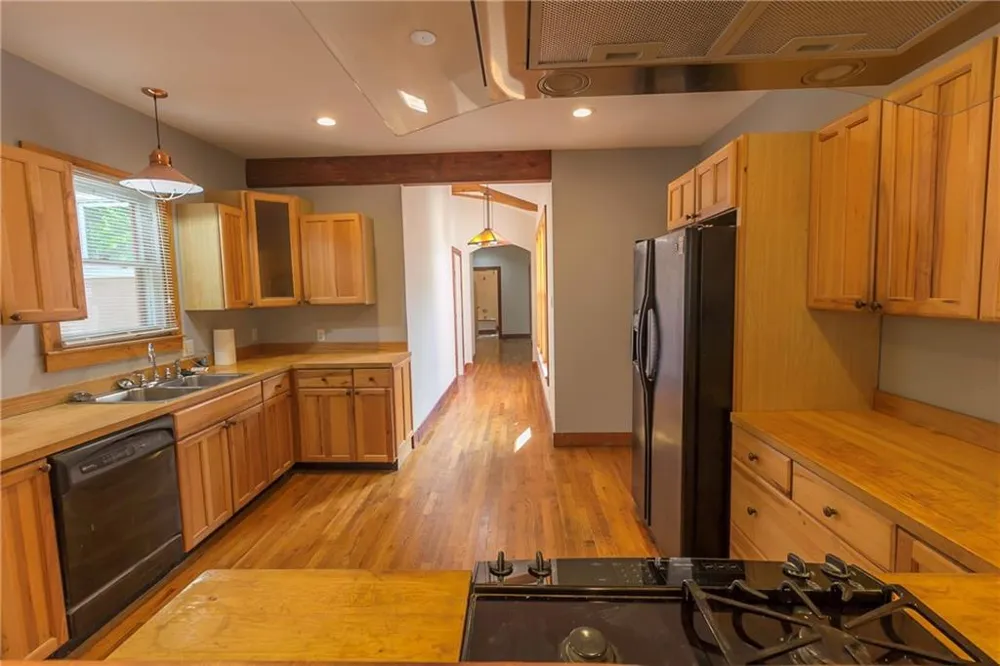 4517 Avenue F Austin, TX 78751