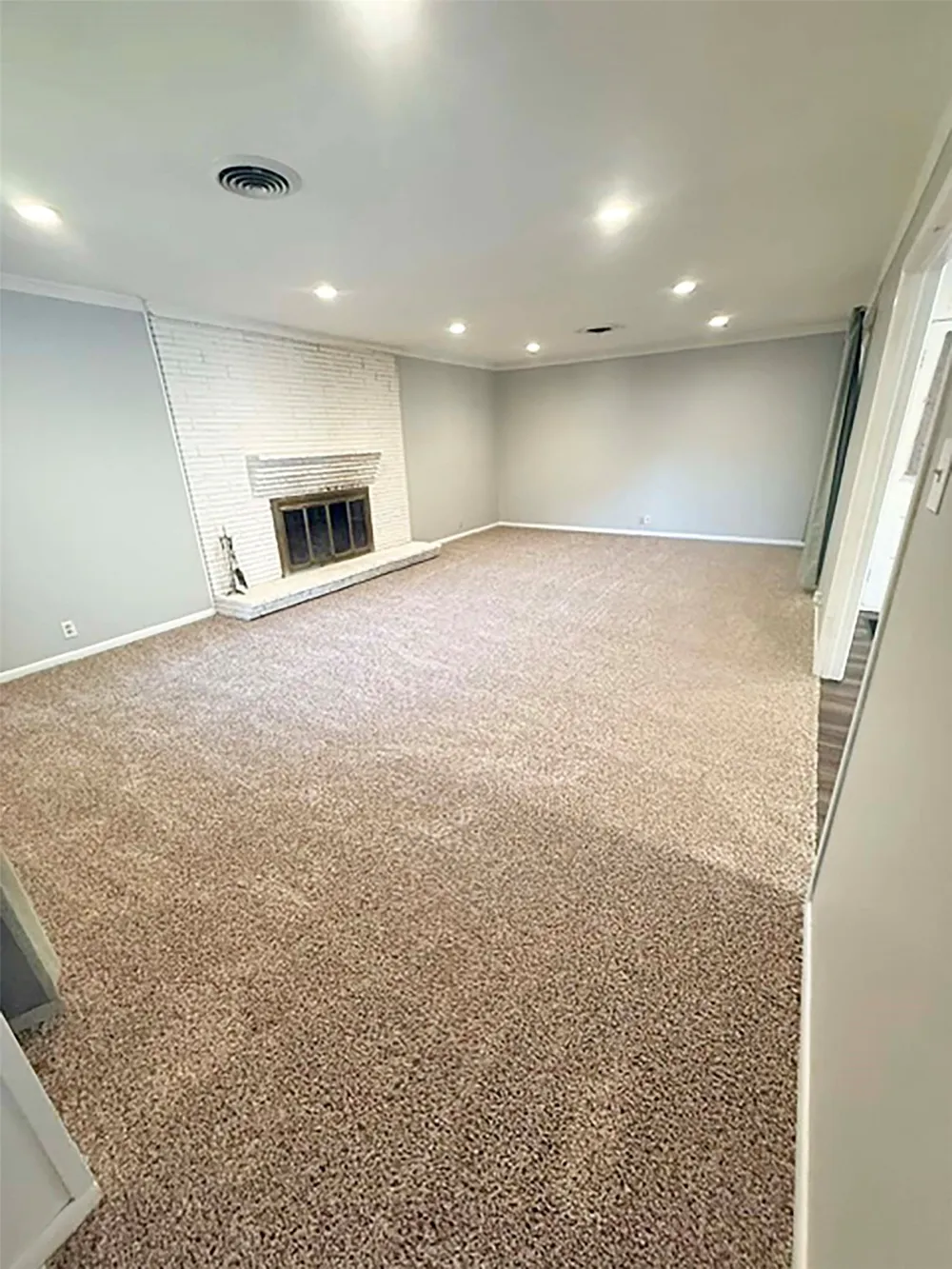 2710 Crestwood Place Denton, TX 76209