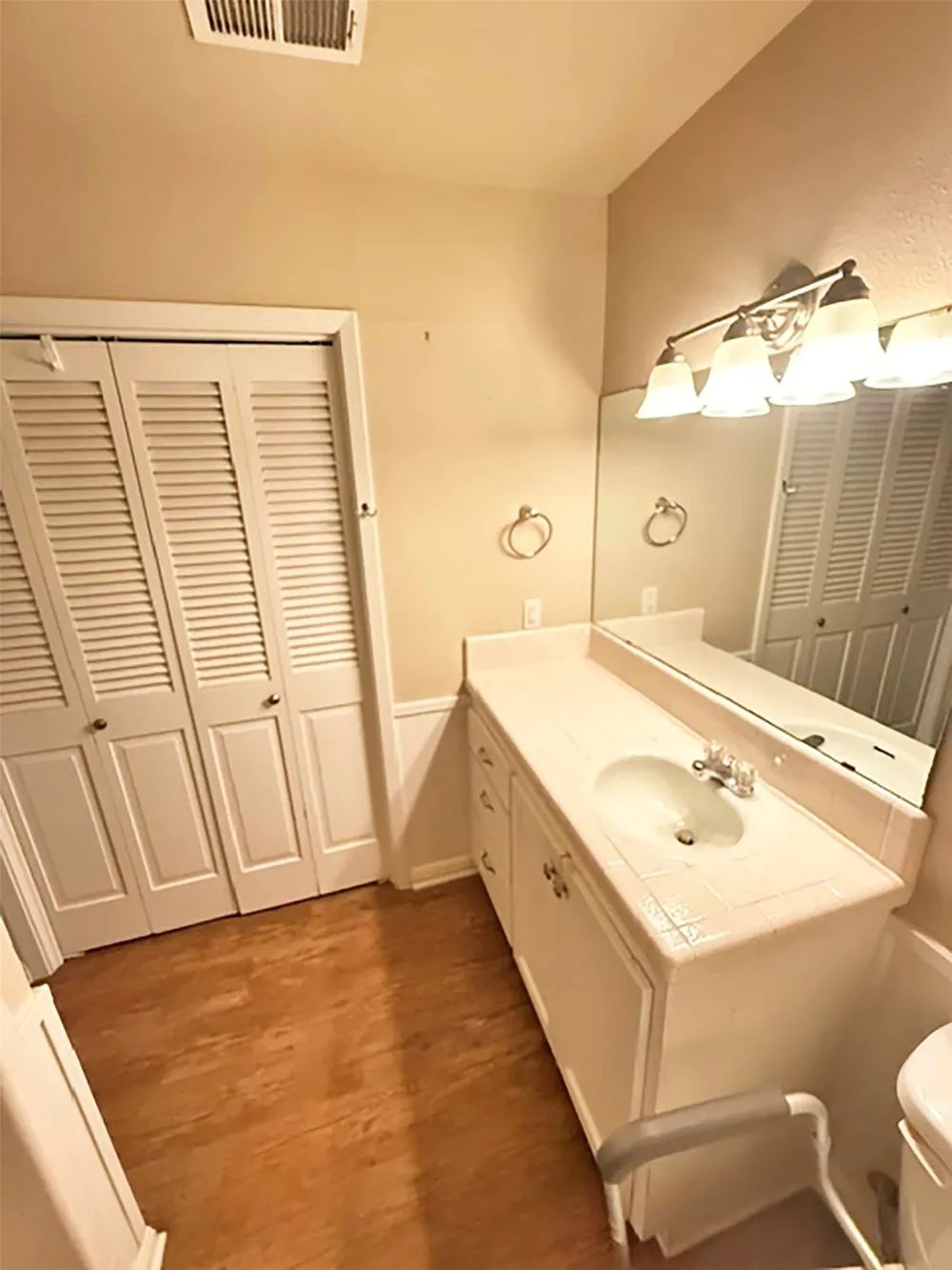 2710 Crestwood Place Denton, TX 76209