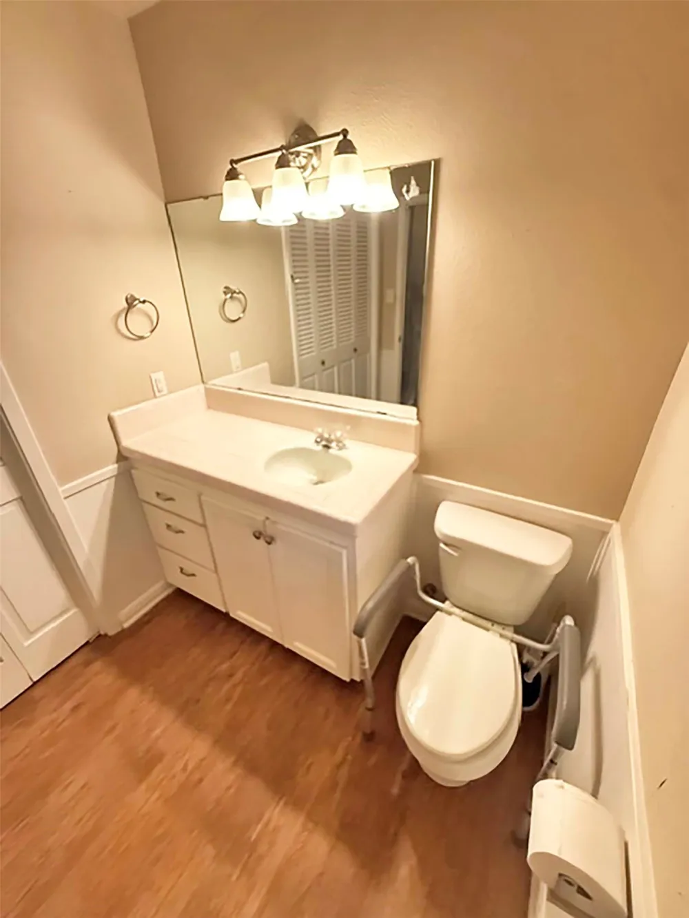 2710 Crestwood Place Denton, TX 76209