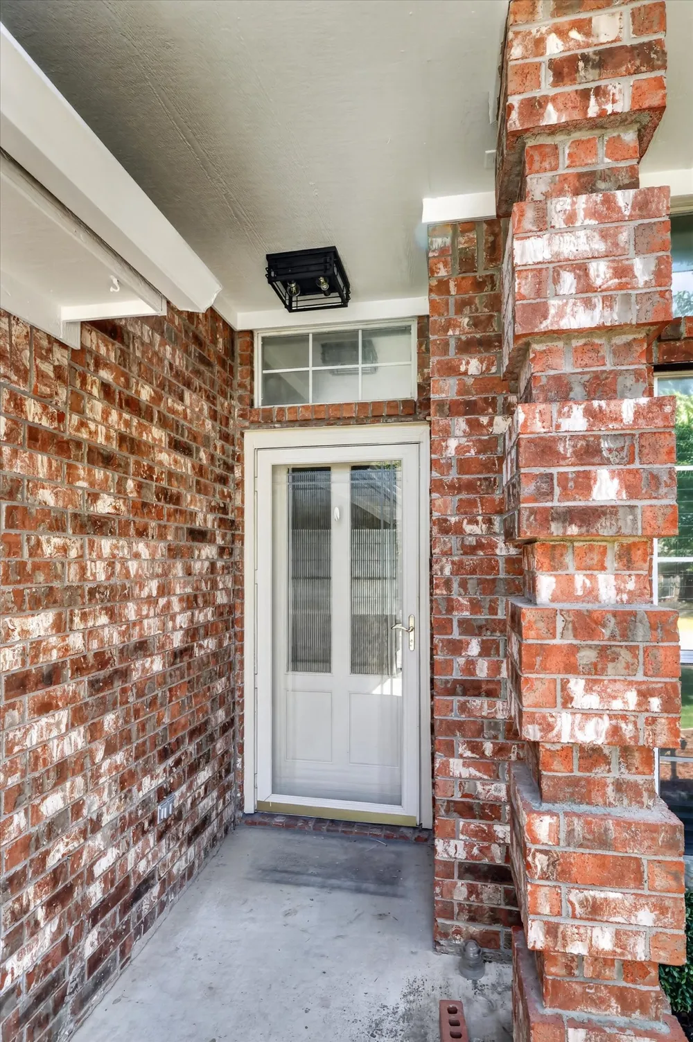 2621 John Drive Denton, TX 76207