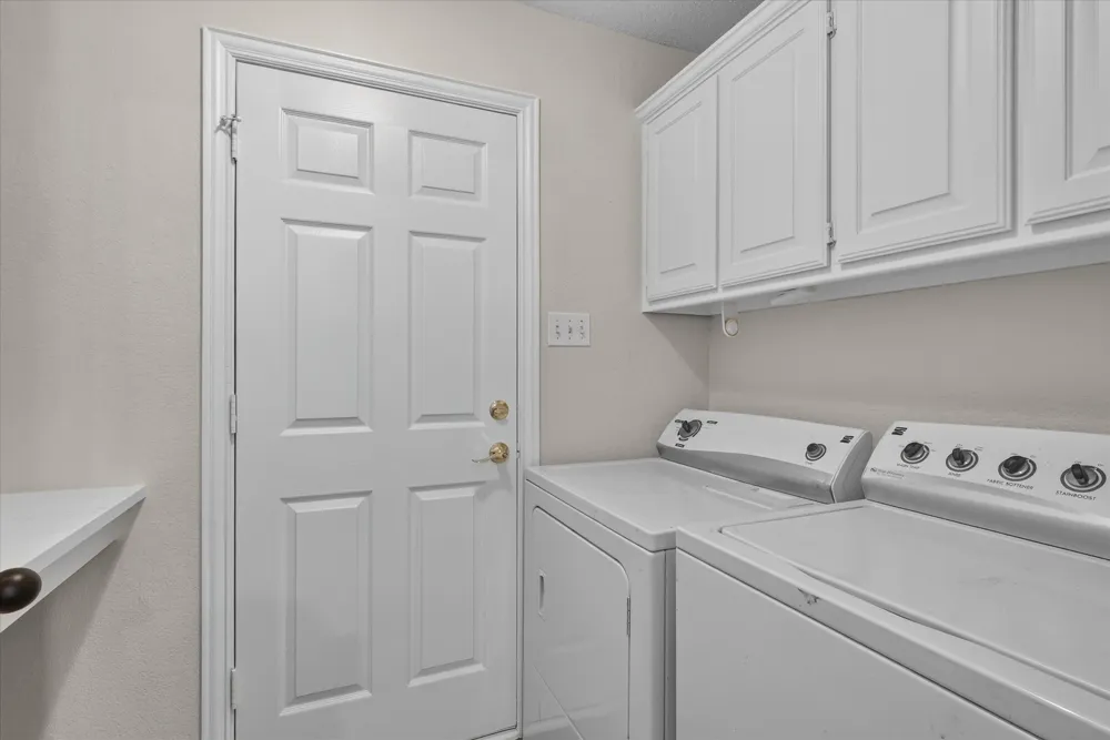 2621 John Drive Denton, TX 76207