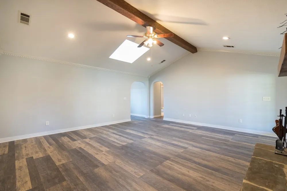 9190 Orbiter Circle Dallas, TX 75243