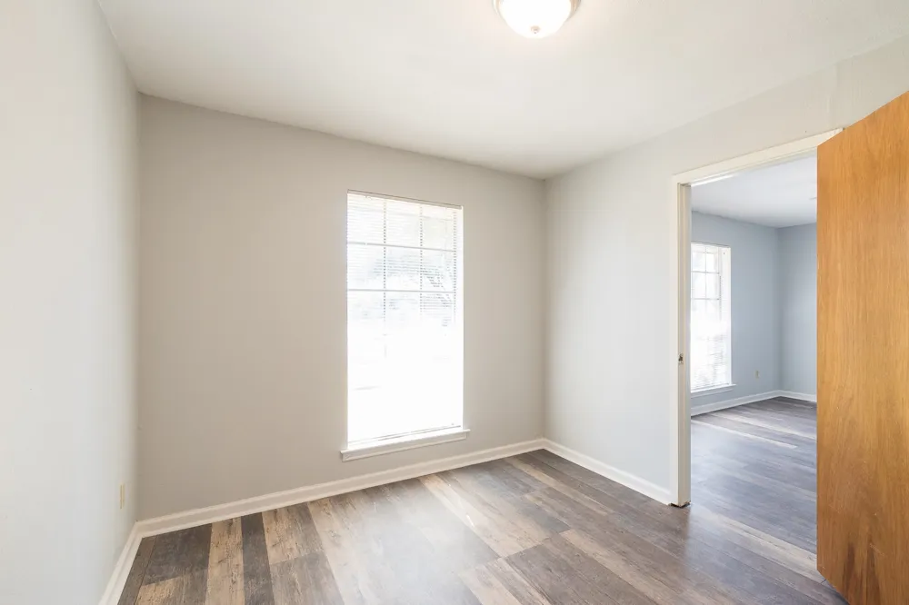 9190 Orbiter Circle Dallas, TX 75243