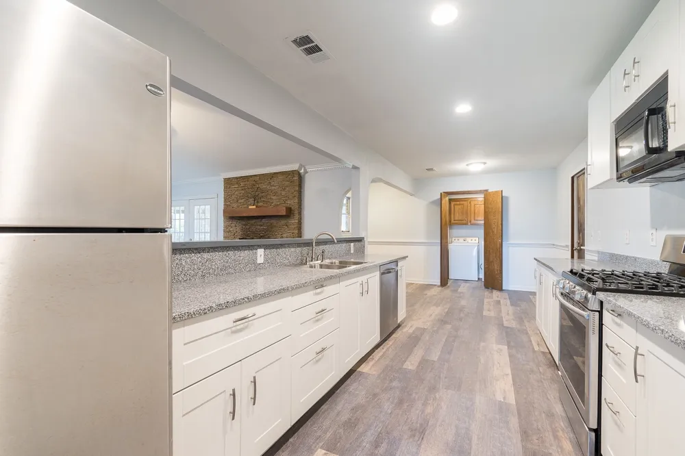 9190 Orbiter Circle Dallas, TX 75243