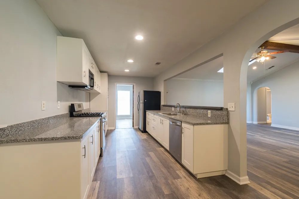 9190 Orbiter Circle Dallas, TX 75243
