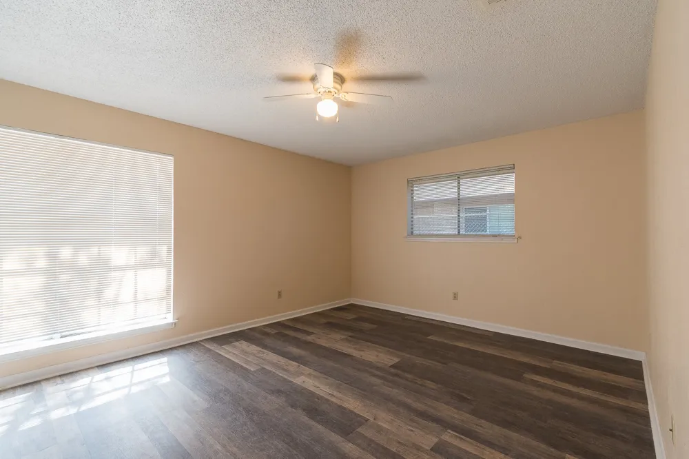 9190 Orbiter Circle Dallas, TX 75243