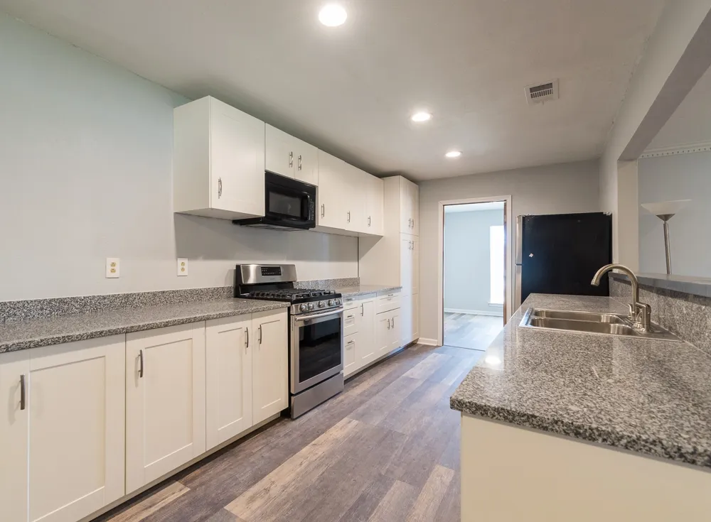9190 Orbiter Circle Dallas, TX 75243