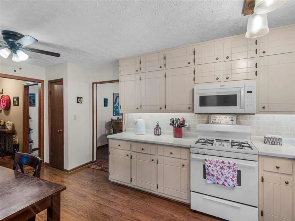 2037 Hampton Locust Grove Road Locust Grove, GA 30248