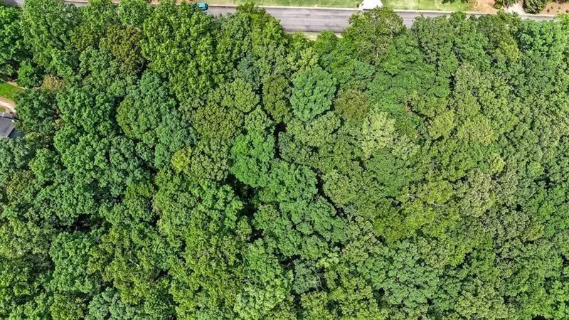 40 Coral Drive Whitesburg, GA 30185