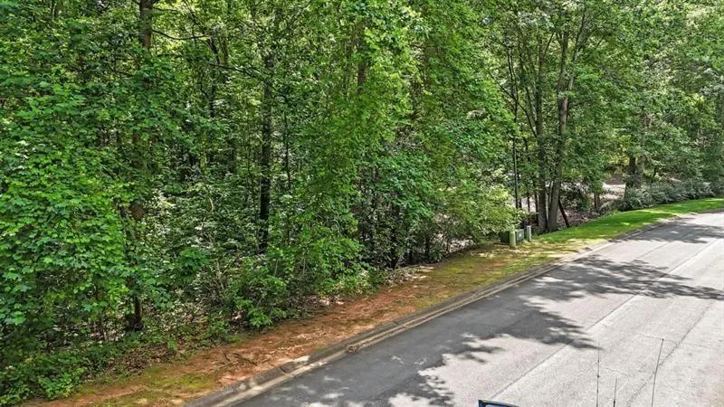 40 Coral Drive Whitesburg, GA 30185