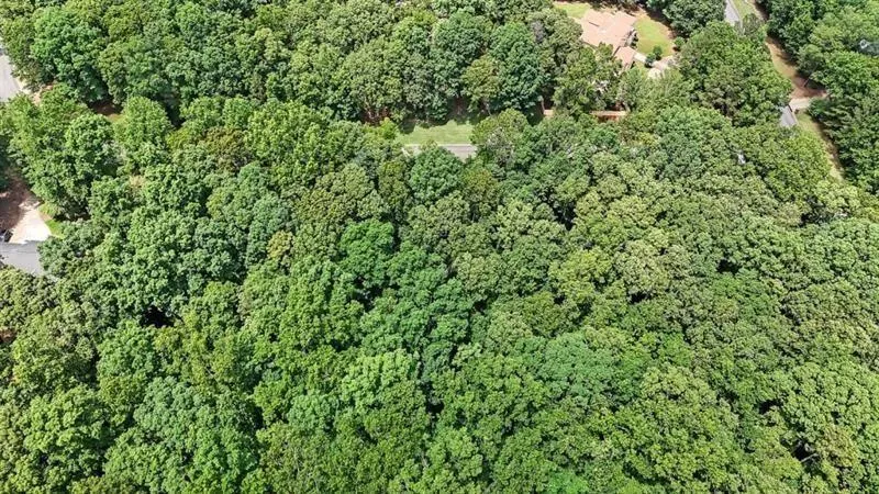 40 Coral Drive Whitesburg, GA 30185