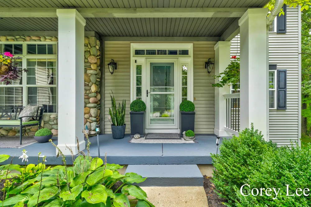 8484 Rocky Pines Drive NE Rockford, MI 49341