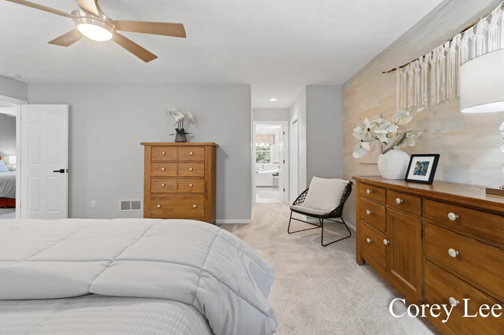 8484 Rocky Pines Drive NE Rockford, MI 49341