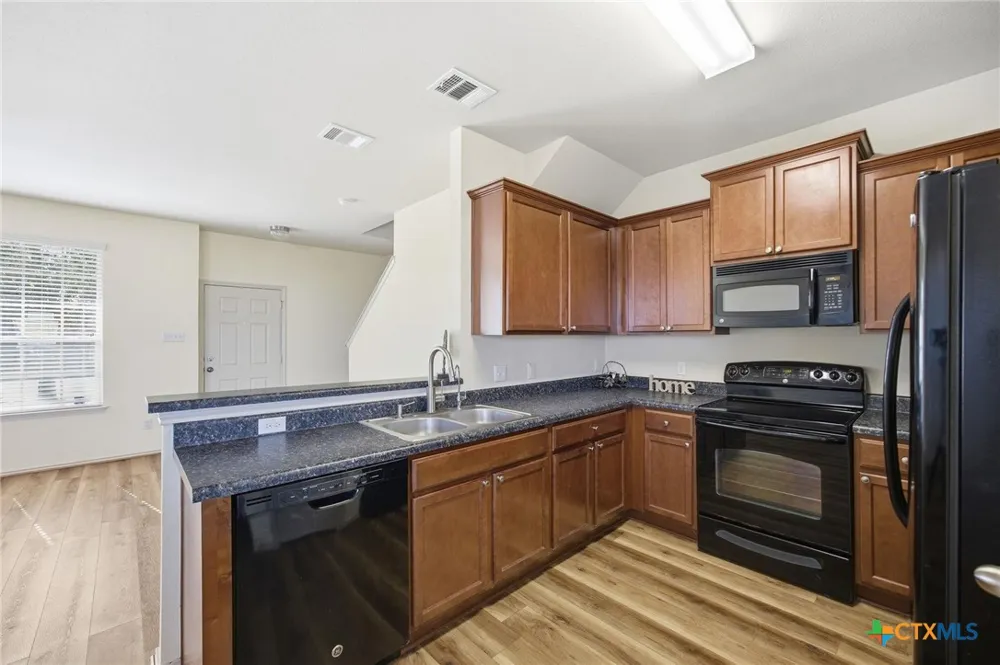 408 Azurite Drive Jarrell, TX 76537
