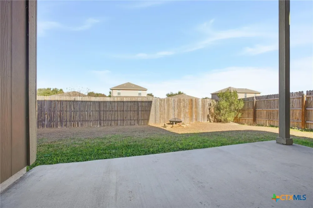 408 Azurite Drive Jarrell, TX 76537
