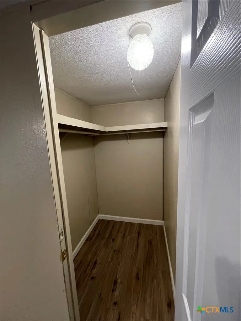611 Buck Trail Canyon Lake, TX 78133