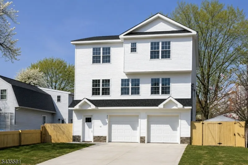 217 Seeley Ave Keansburg, NJ 07734