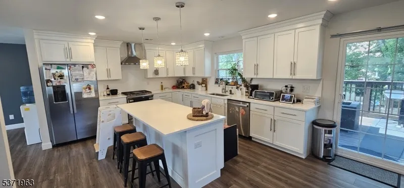 217 Seeley Ave Keansburg, NJ 07734