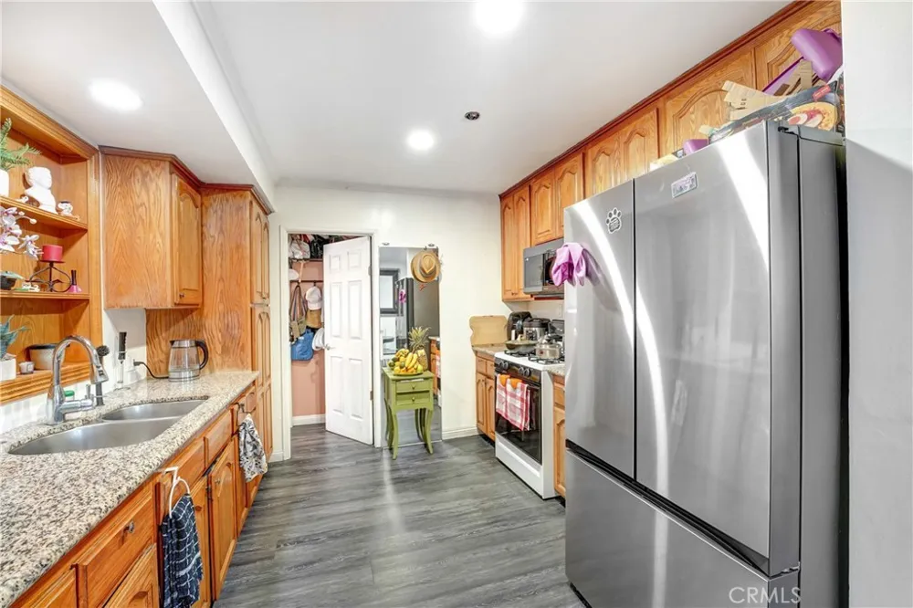 14813 Jeremie Baldwin Park, CA 91706