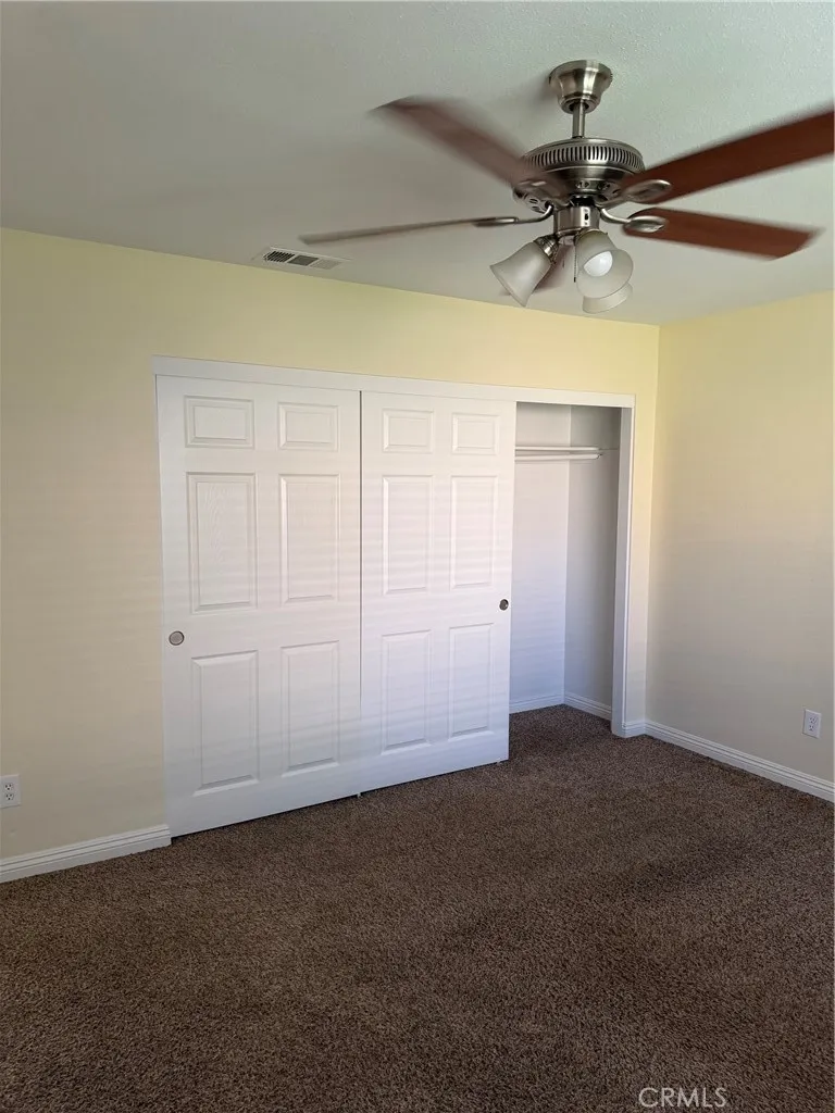27290 Outrigger Lane Helendale, CA 92342