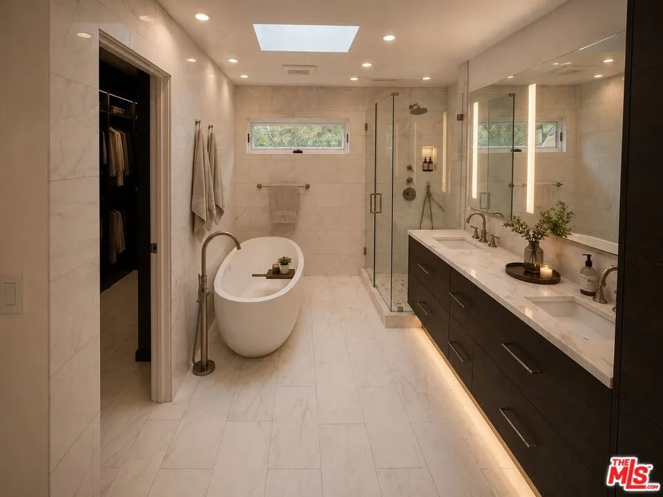 6467 Deep Dell Place Los Angeles, CA 90068