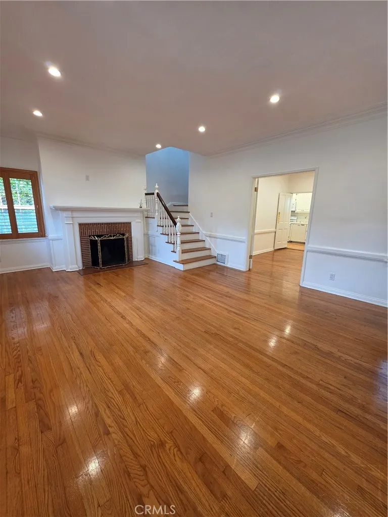 135 S Canon Beverly Hills, CA 90212