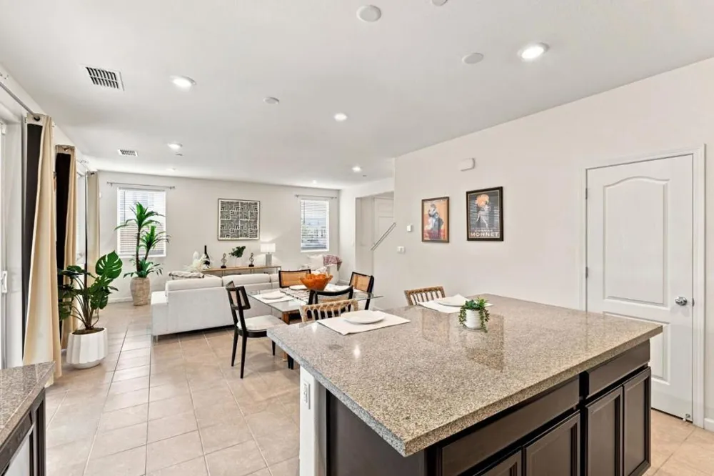 600 Duran Court Hollister, CA 95023