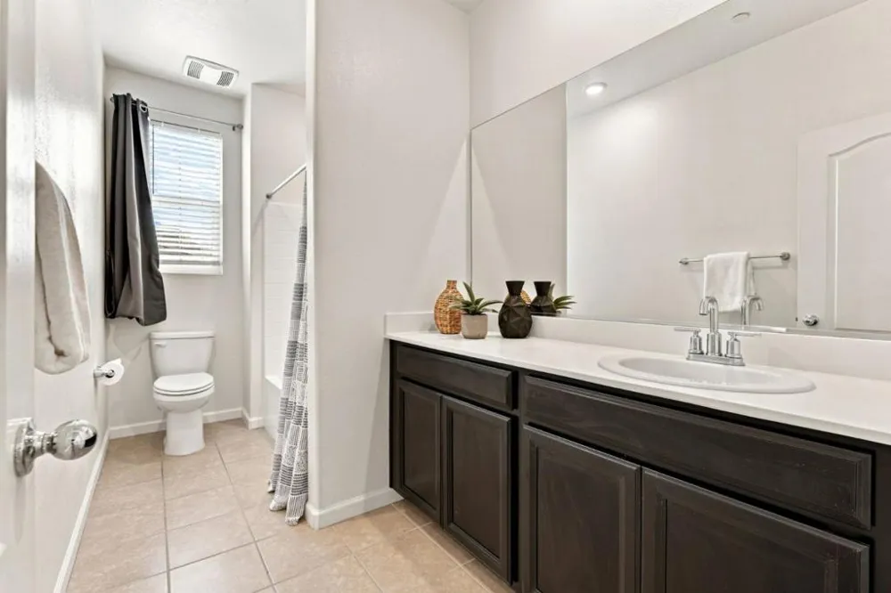 600 Duran Court Hollister, CA 95023