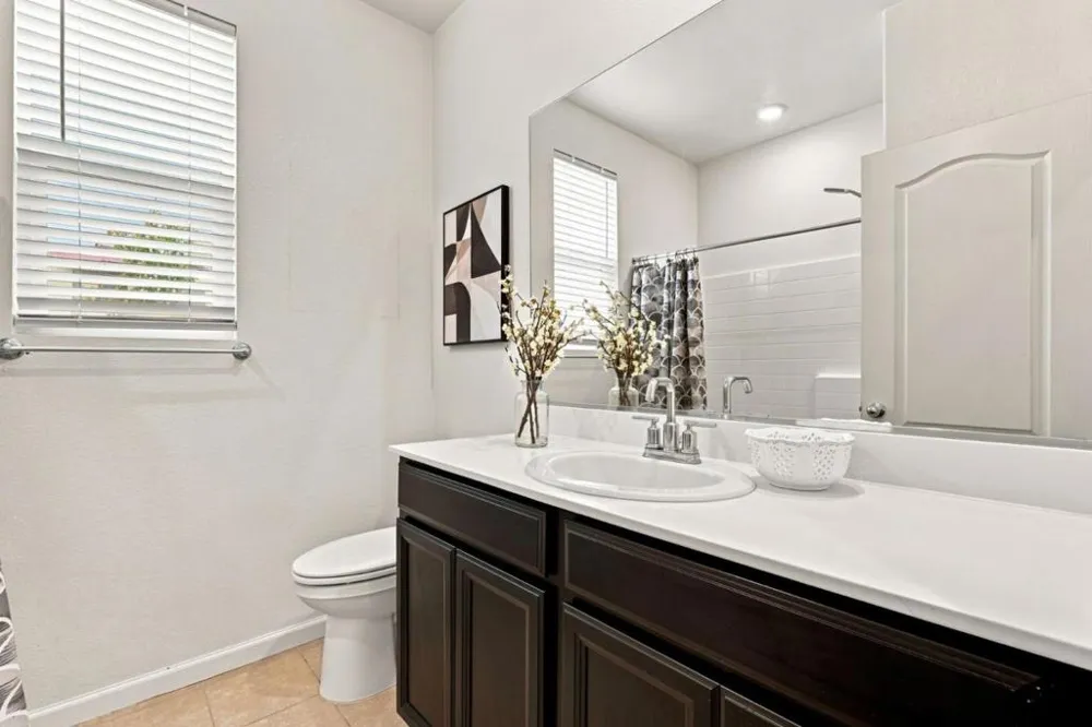 600 Duran Court Hollister, CA 95023