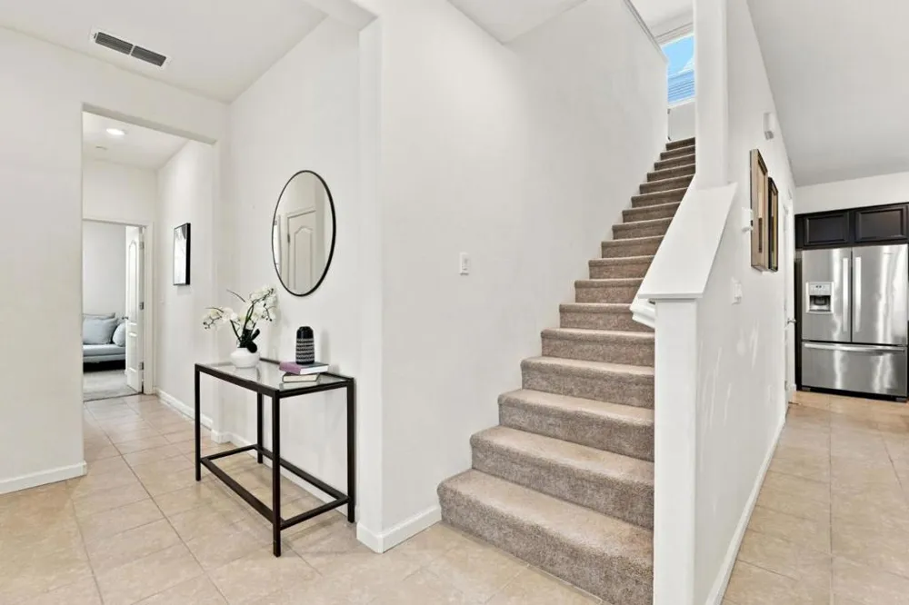 600 Duran Court Hollister, CA 95023