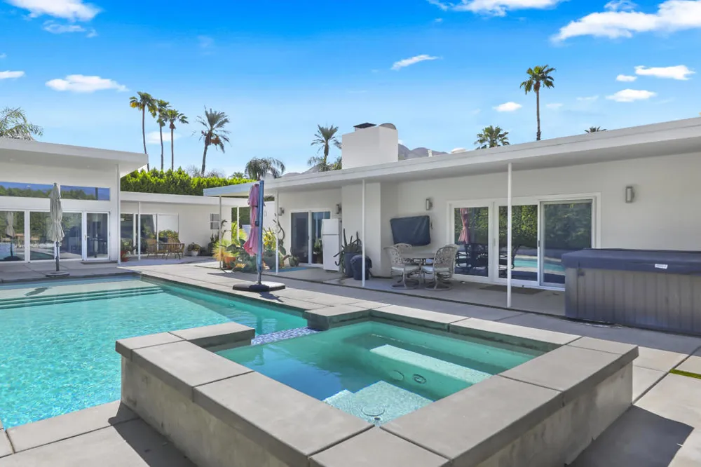 76120 Via Mariposa Indian Wells, CA 92210