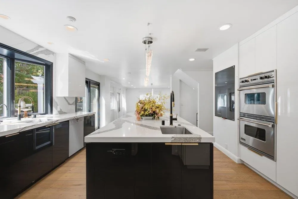 16215 Rose Avenue Monte Sereno, CA 95030