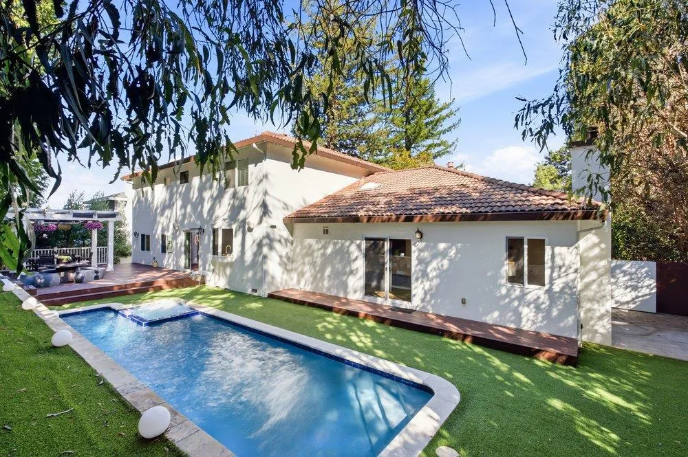 16215 Rose Avenue Monte Sereno, CA 95030