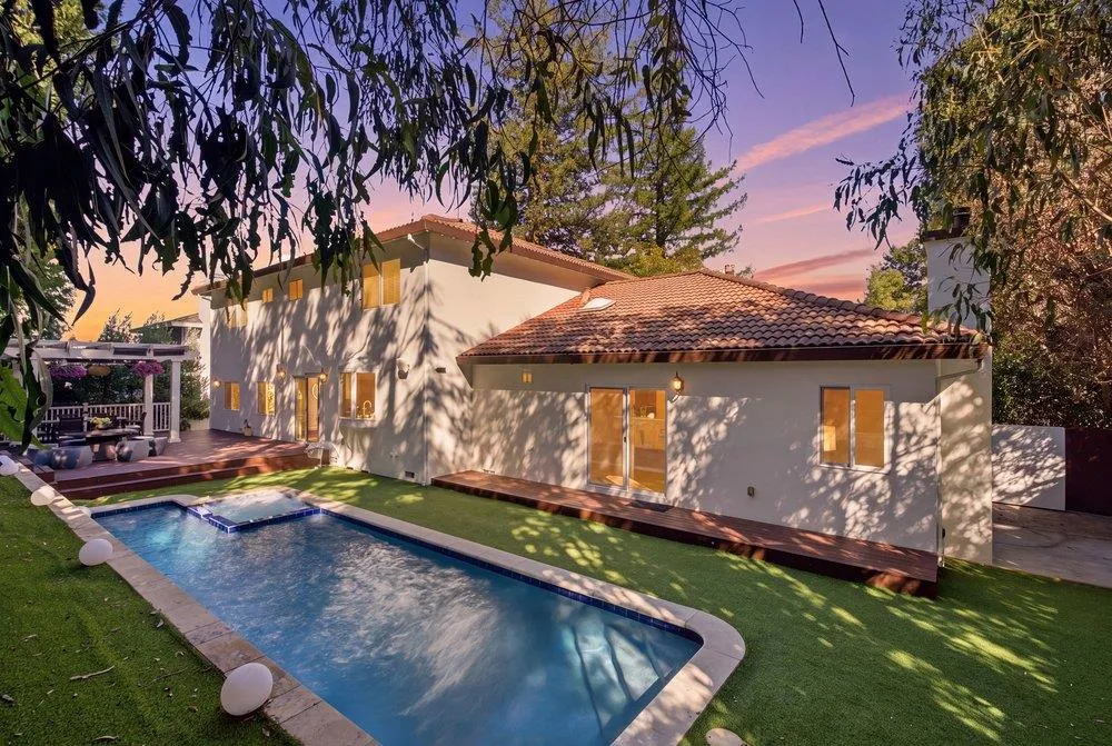 16215 Rose Avenue Monte Sereno, CA 95030