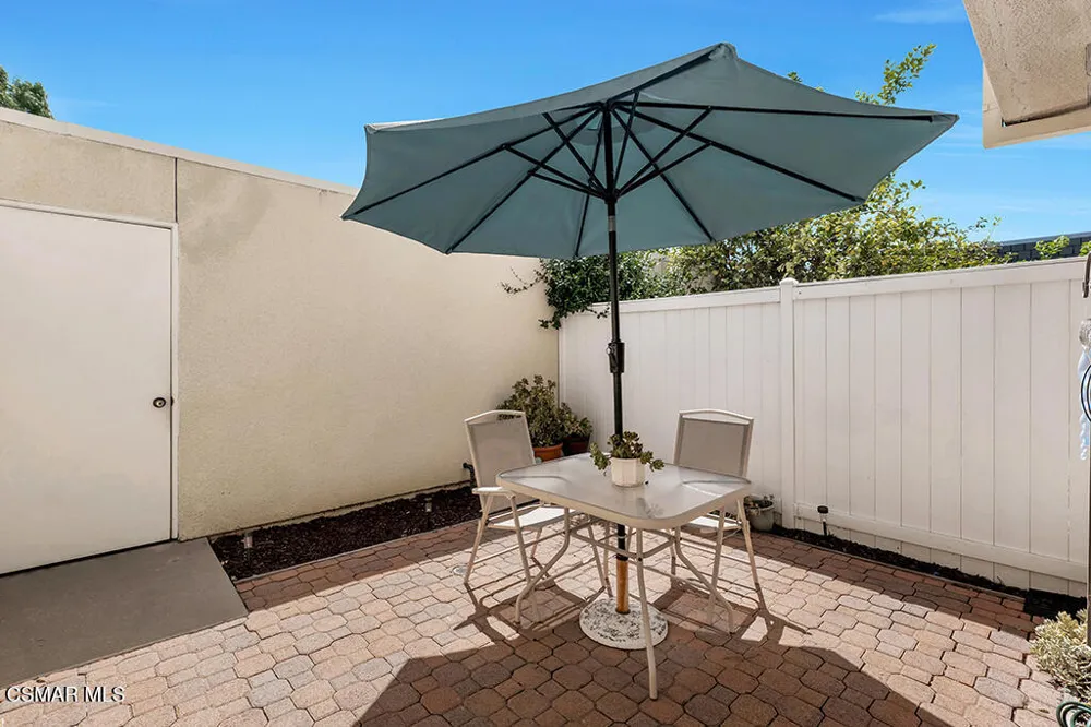 19208 Hamlin Street #4 Reseda, CA 91335