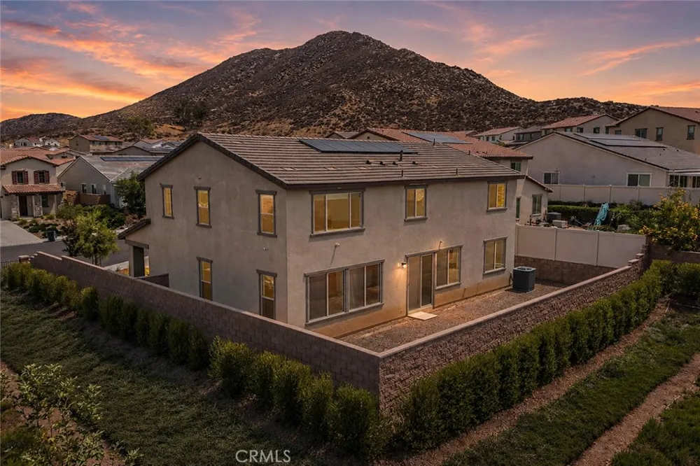 29633 Kearney Court Winchester, CA 92596