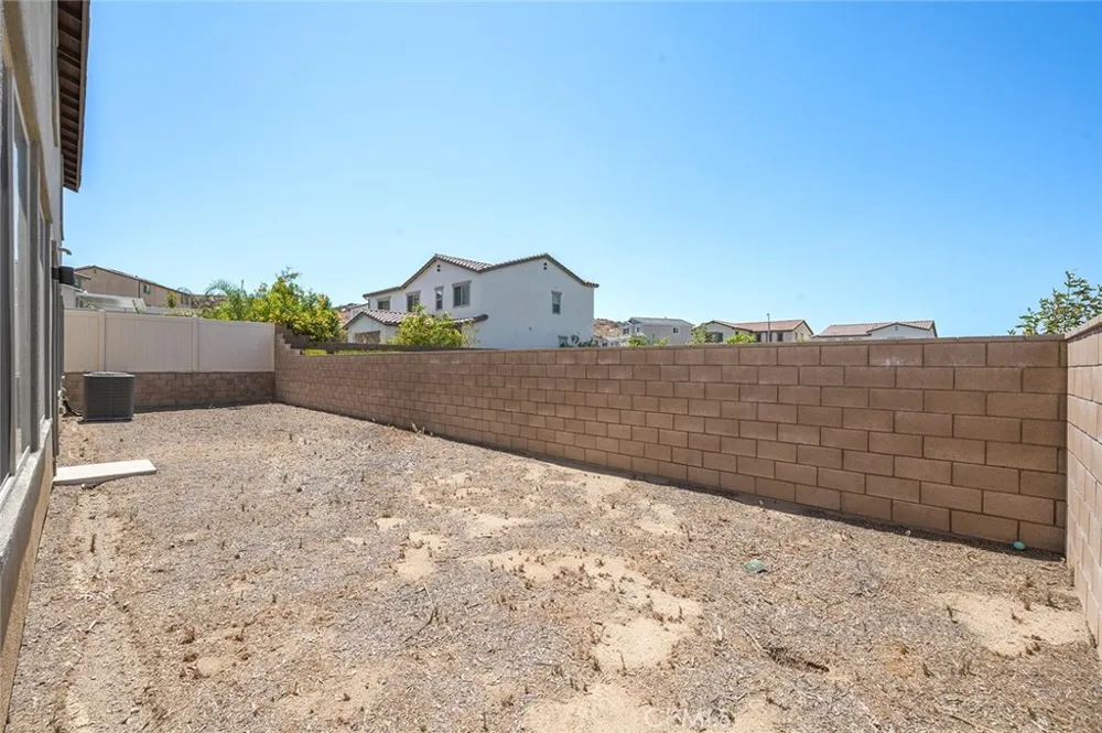 29633 Kearney Court Winchester, CA 92596